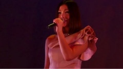 青春美少女 - 把悲伤留给自己