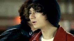 李洪基(FTISLAND),龙俊亨 - Cry Cry