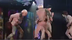 SHINee - Breaking News