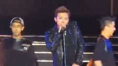 G-Dragon(BigBang),BigBang - Crooked