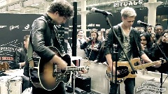 Lawson - When She Was Mine
