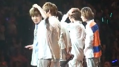 SHINee - Talk SMT LA
