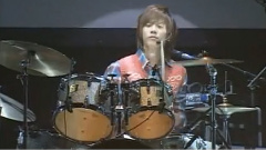 FTISLAND - 打鼓表演 & 讨人喜欢
