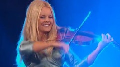 Celtic Woman - Teir Abhaile Riu