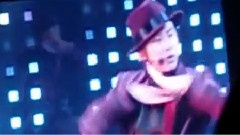 东方神起 - Honey Funny Bunny