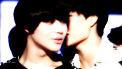 李泰民(SHINee),KAI(EXO) - Like U