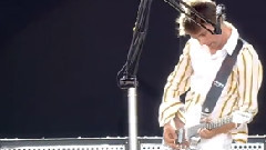Muse - Time Is Running Out