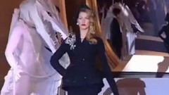 Fashion Show - Christian Dior Haute Couture Fall Winter 2007/2008