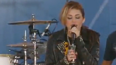 Miley Cyrus - Every Rose Has It's Thorn GMA