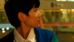 TFBOYS - 首都机场关内送机