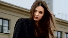 Miranda Kerr - Wake Me Up