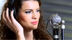 Andreea D - Wake Me Up