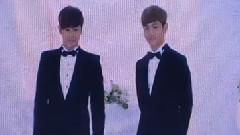 东方神起 - Here I Stand
