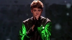 Justin Bieber - Santa Claus Is Coming To Town & The Christmas Song