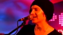 Alex Band,模仿翻唱 - Firework