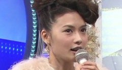YUI - HELLO