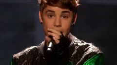 Justin Bieber - Chestnuts Roasting