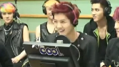 EXO,EXO-M,EXO-K - Kiss The Radio