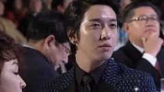 CNBLUE,郑容和 - Ring