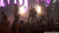 2PM,f(x),宋茜,Nichkhun(2PM),维尼夫妇 - 维尼夫妇下车后鸡血总结 中文字幕