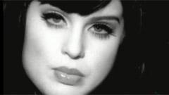 Kelly Osbourne - One World