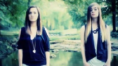Megan & Liz - Worlds Gunna End