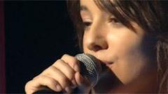 Alizee - Presentation Des Musiciens En Concert