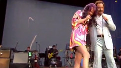Joss Stone - Ain't That A Lot Of Love