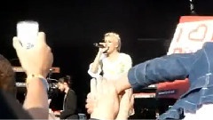 Pixie Lott - Kiss the Stars