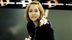 D-Unit - Fan Hug Campaign