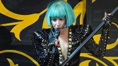 Lady Gaga - The Edge Of Glory