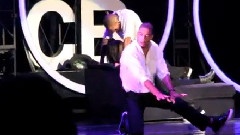 Chris Brown - Gives A Girl