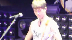 李宗泫(CNBLUE),CNBLUE - 爱情光