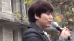 圭贤(Super Junior),Super Junior - 圭贤和台下粉丝自拍