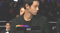 郑俊英 - 贺军翔为郑俊英颁奖 - 2014MAMA 现场版 14/12/03