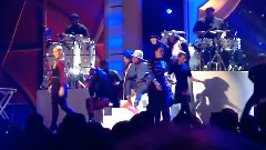 Pharrell Williams - LA For Very Grammy Christmas !!