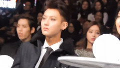 EXO-M,EXO - 台下和Staff商量去厕所?的TAO