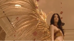 Fashion Show - Victoria's Secret 10 Years Of Sexy Exhibit 2005