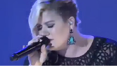 Kelly Clarkson - Stronger