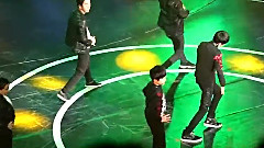 TFBOYS,易烊千玺 - 青春修炼手册