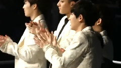 EXO - 2014 Mnet Asian Music Awards年度专辑大赏台下