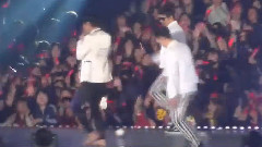 东方神起,郑允浩 - Barefoot Yunho
