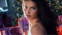 Fashion Show - Victoria's Secret Holiday 2014