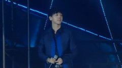Super Junior,艺声(Super Junior) - 艺声念念不舍的看着宝蓝海