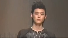 李钟硕 - 2009首尔服装周T台秀