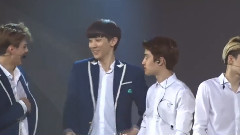 EXO - EXO Make Fun Of D.O