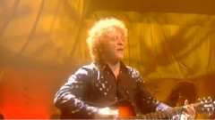 Simply Red - Holding Back The Years