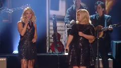 Kelly Clarkson ,Miranda Lambert - Tribue To Reba