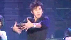 东方神起 - Hey