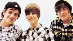 Justin Bieber,Far East Movement - Live My Life